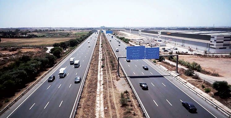 Autoroutes du Maroc rappelle l’interdiction de rouler ou de s’arrêter sur la Bande d’Arrêt d’Urgence sauf en cas d’extrême urgence