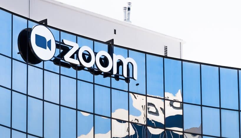 Zoom licencie 1 300 employés soit 15% de ses effectifs