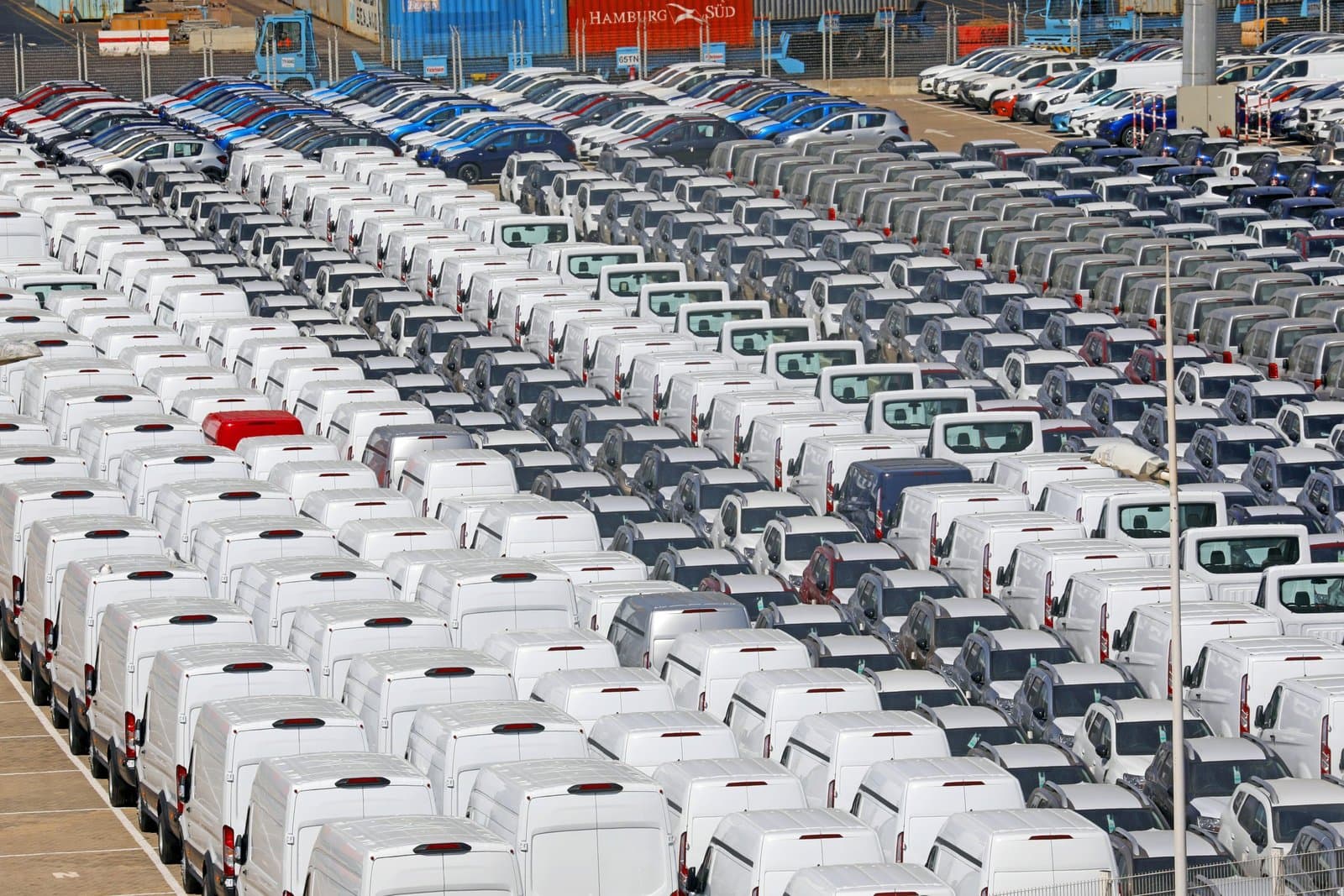 Auto : les exportations en hausse de 44,8%