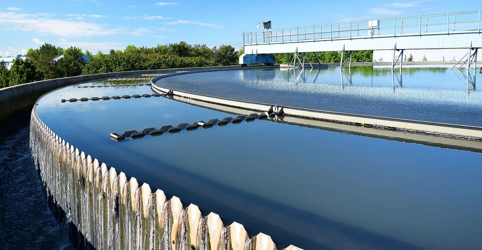 En France L'eau potable largement contaminée par des résidus d'un pesticide interdit