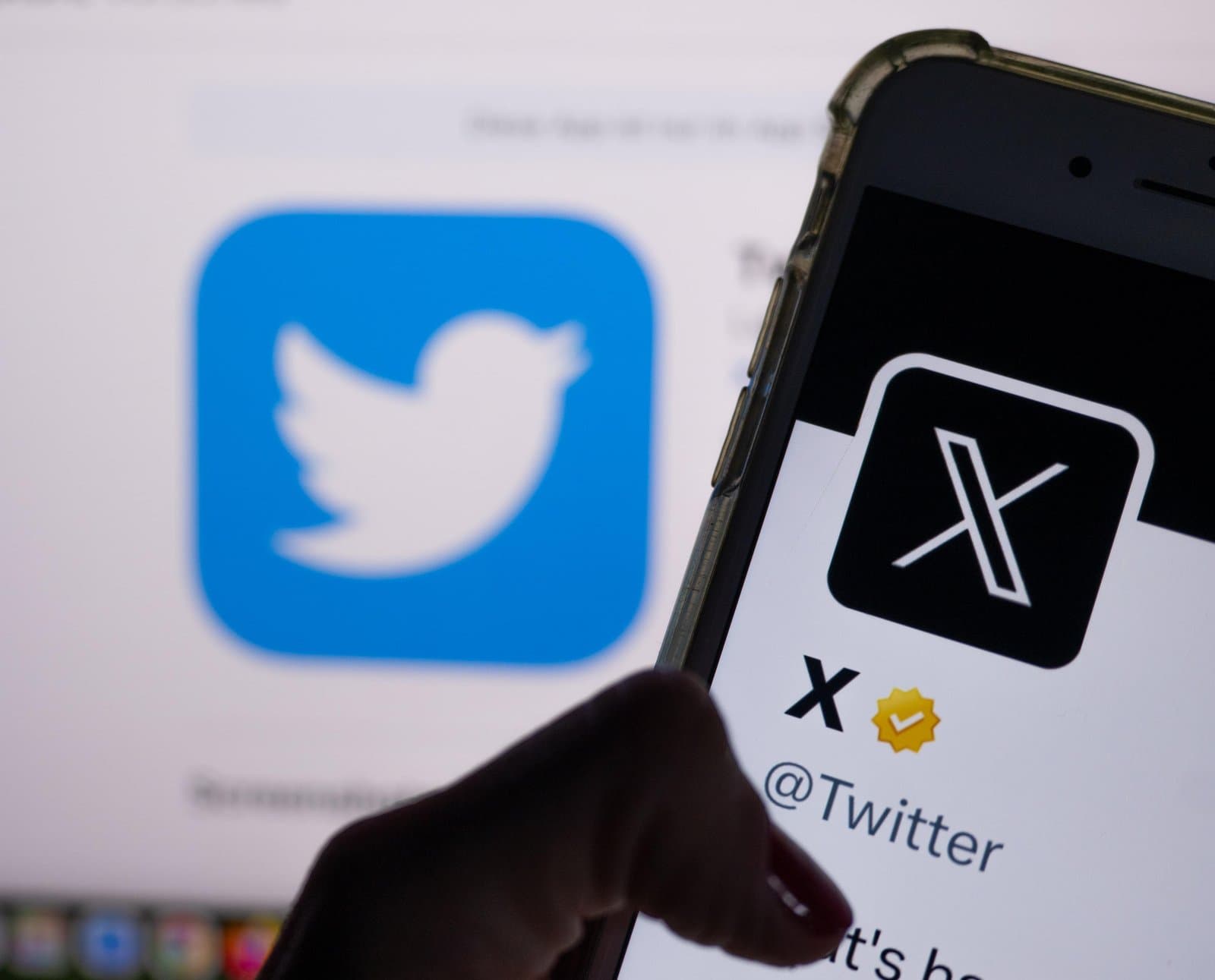 L'application TweetDeck devient payante sous le nom "XPro"