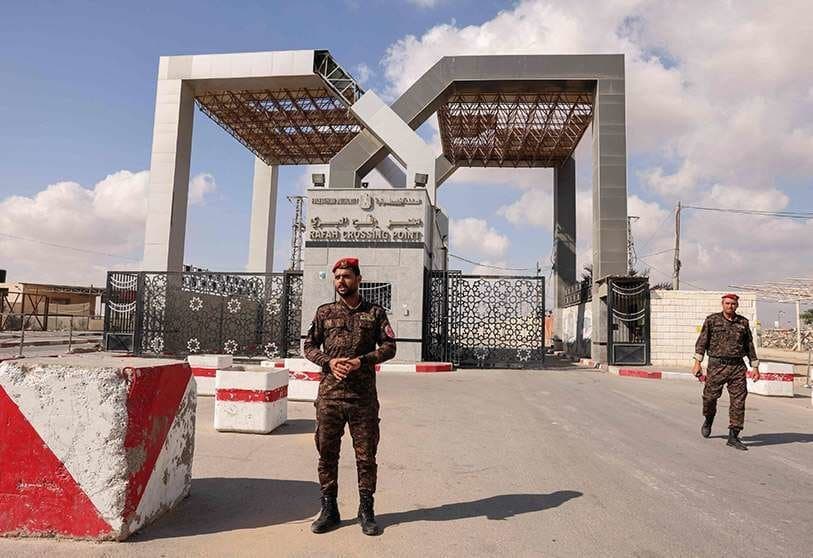 Réouverture du passage de Rafah permettant l'entrée de premières aides à Gaza.
