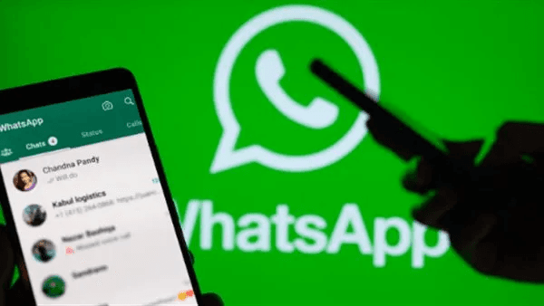 Association des comptes avec l'adresse e-mail : une nouvelle fonctionnalité de WhatsApp.