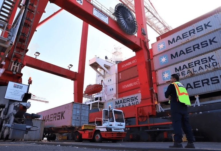Le déficit commercial marocain recule de plus de 6 %.