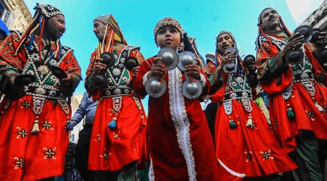  La chaîne américaine CBS célèbre la musique gnaoua.