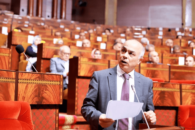 Benmoussa : L'augmentation des salaires confirme la volonté d'améliorer les conditions sociales.