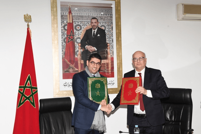 Signature d'une convention de partenariat entre la Commission du droit à l'information et le Ministère de la Jeunesse, de la Culture et de la Communication.