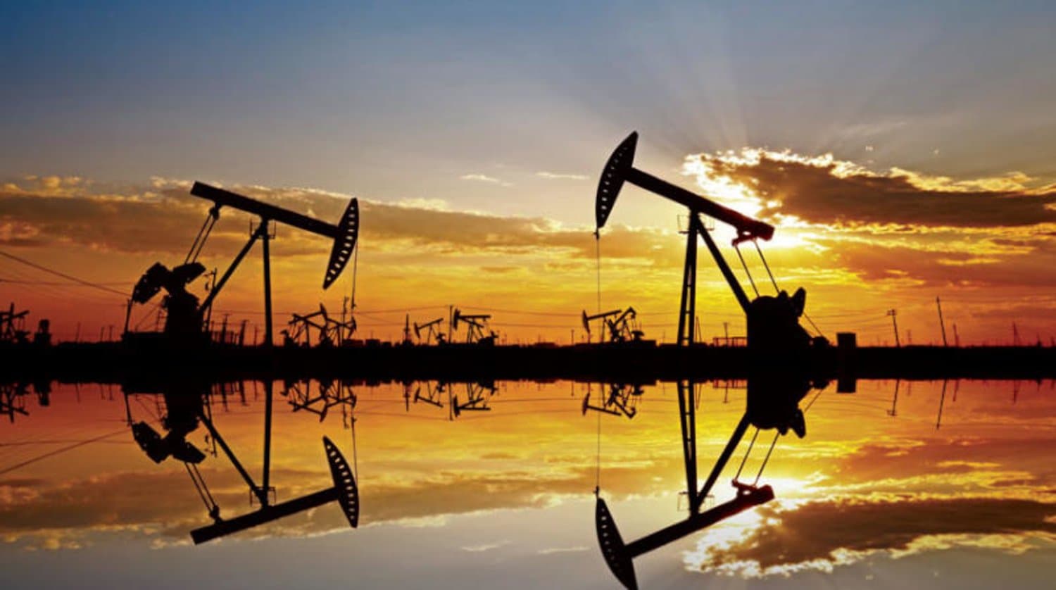 Le pétrole enregistre sa deuxième hausse hebdomadaire de l'année.