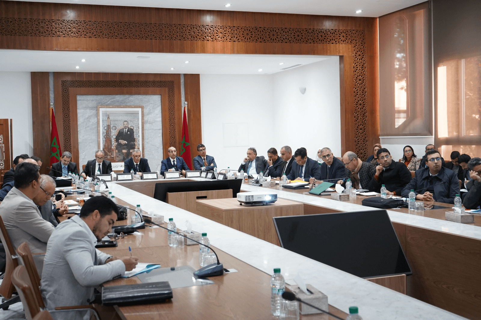 Réunion présidée par le Wali de Marrakech sur le programme national d'approvisionnement en eau potable et d'irrigation.