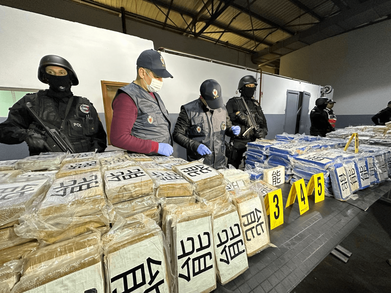  Port Tanger-Med: mise en échec d'une opération de trafic international de cocaïne.