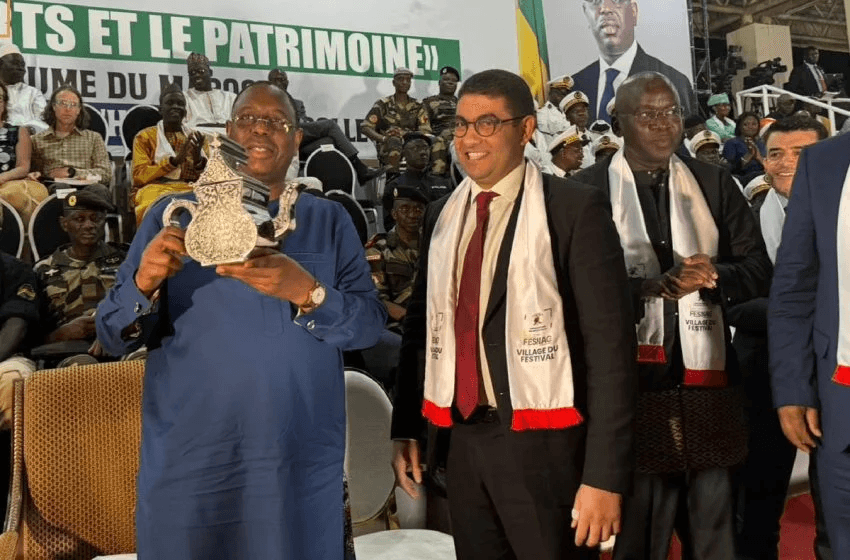 Dakar : Bensaid inaugure l'Espace du patrimoine marocain au Musée des monuments de la Renaissance africaine.