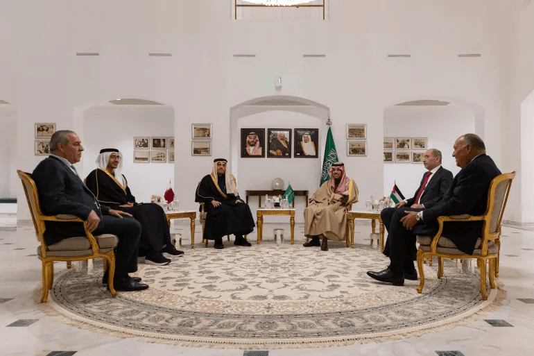 Riyad : Une réunion ministérielle arabe souligne la nécessité de mettre fin à la guerre contre Gaza.
