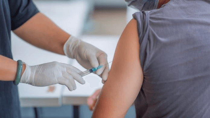Le Zimbabwe lance une campagne de vaccination d'urgence contre la polio.
