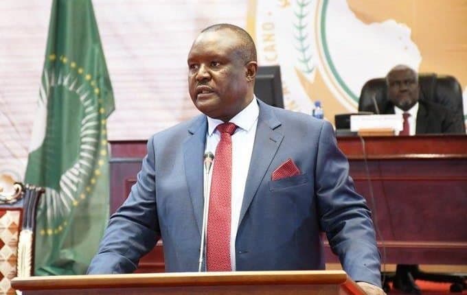 Élection de Fortuné Zéphirin Charumbira à la présidence du Parlement africain