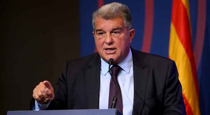 Le FC Barcelone envisage de demander la reprogrammation du Clásico suite à des décisions arbitrales contestées