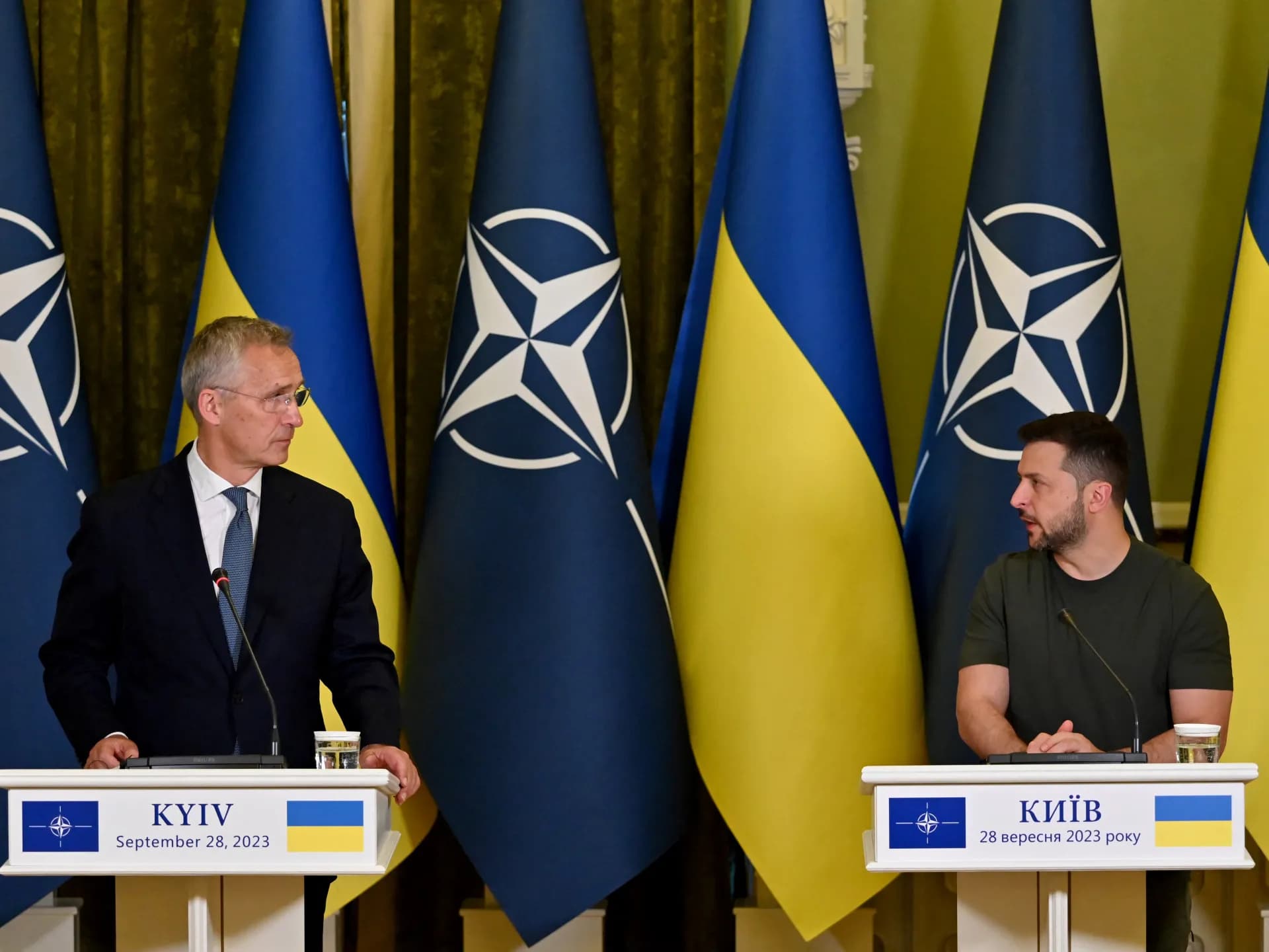 La Russie abat des dizaines de drones, l'OTAN exige un soutien accru pour l'Ukraine