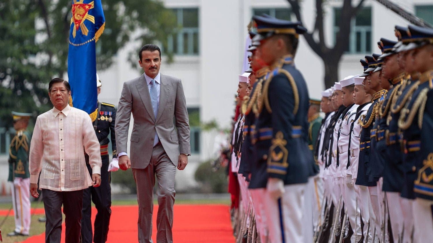 Le prince du Qatar entame une visite stratégique au Bangladesh dans le cadre d'une tournée asiatique