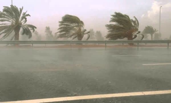 Alerte météo au Maroc : Appel à la prudence sur les routes face aux vents violents