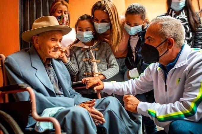 Décès de Juan Vicente, l'homme le plus âgé du monde, à l'âge de 114 ans