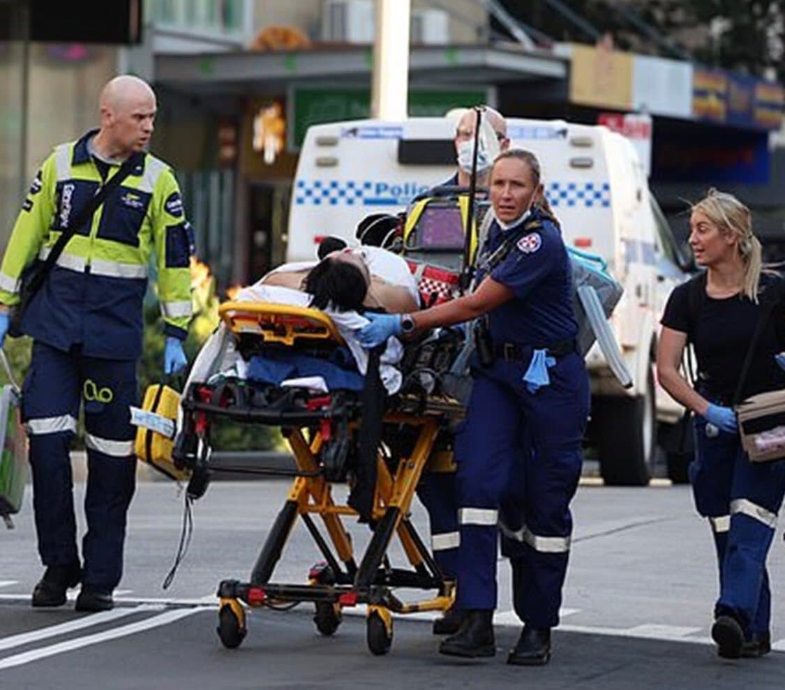 AUSTRALIE: UNE ATTAQUE AU COUTEAU FAIT 5 MORTS DANS UN CENTRE COMMERCIAL DE SYDNEY