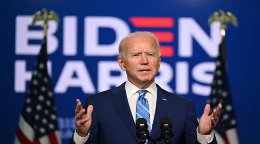 Joe Biden propose une augmentation des tarifs douaniers sur l'acier chinois