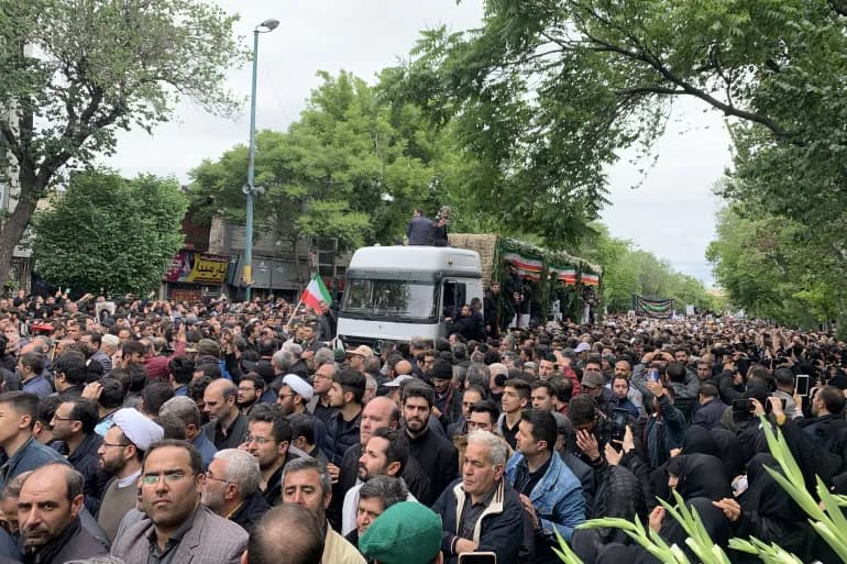 L'Iran commence à célébrer les cérémonies funéraires de Raïssi, du ministre des Affaires étrangères et de leurs entourages