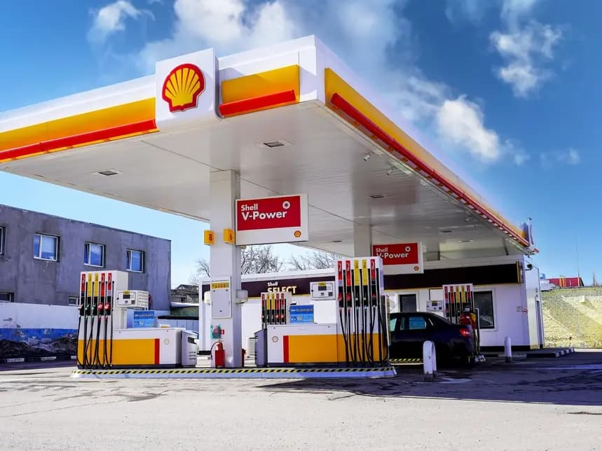 Shell en pourparlers avec Saudi Aramco pour vendre ses stations-service en Malaisie