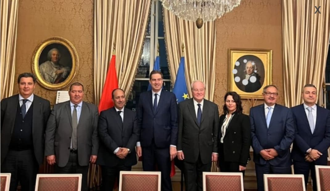 Délégation parlementaire marocaine s'entretient au Sénat français