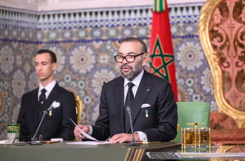 Sa Majesté le Roi félicite les Souverains de Suède à l'occasion de la fête nationale de leur pays
