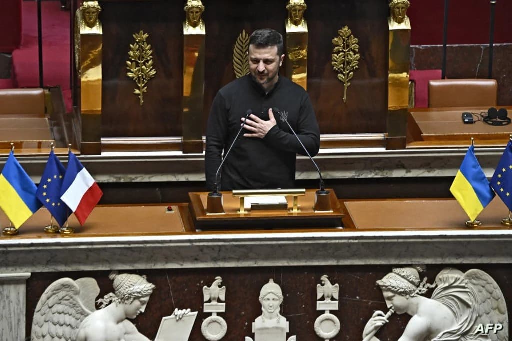 Zelensky avertit que l'Europe n'est plus un continent de paix lors d'un discours au Parlement français