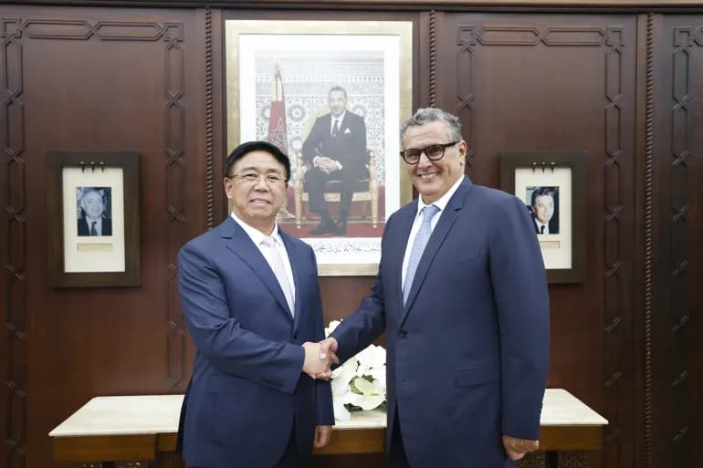 En créant la première usine de batteries de voitures électriques. Le Maroc aspire au leadership