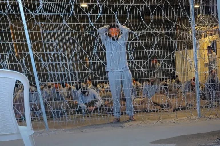 Un tribunal israélien exige la divulgation des conditions des prisonniers de Gaza dans le centre de détention de Teman