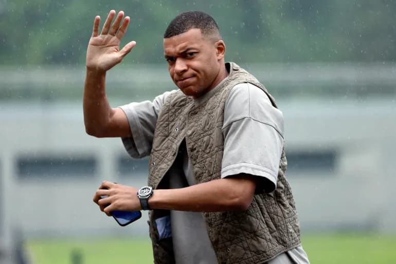 Officiellement… Le Real Madrid annonce son contrat avec Mbappé jusqu'en 2029