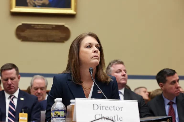 La directrice des services secrets reconnaît son échec après la tentative d'assassinat de Trump et appelle à sa démission