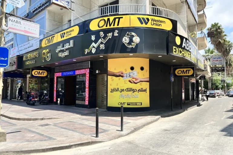 Les envois de fonds des expatriés constituent le principal soutien aux familles libanaises compte tenu des prix élevés