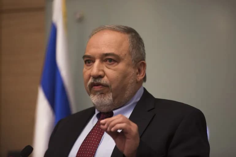 Lieberman : Nos soldats souffrent de cauchemars, notre économie s'effondre et notre diplomatie s'érode