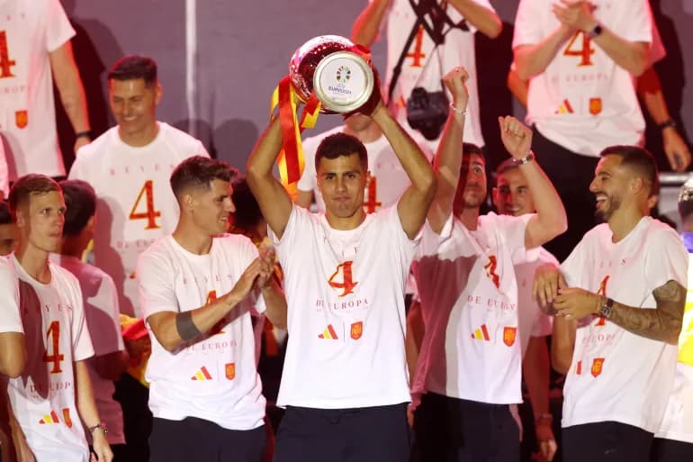 Rodri et Morata risquent des sanctions disciplinaires pour leur comportement lors de la célébration de l'Euro 2024 en Espagne