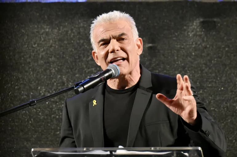 Lapid : Netanyahu a perdu le contrôle et la guerre ne peut pas continuer éternellement