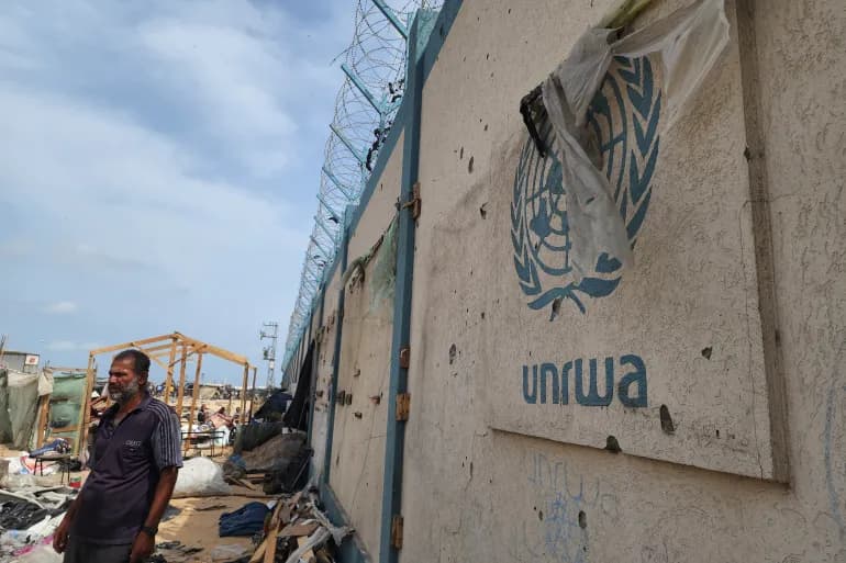 Une commission de la Knesset approuve la déclaration de l’UNRWA comme « organisation terroriste »