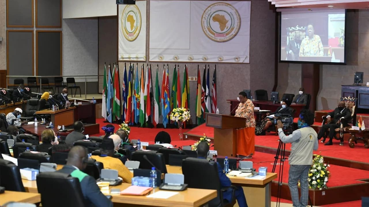 Clôture de la Session Ordinaire du Parlement Africain en Présence des Représentants Marocains