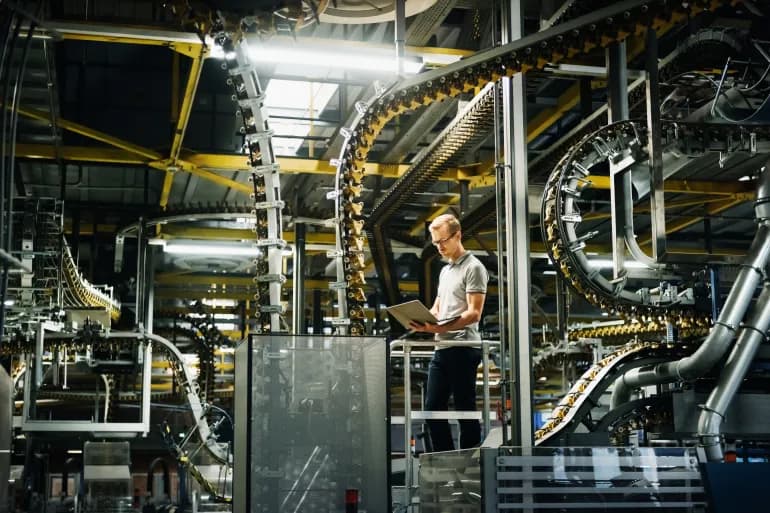 L'économie allemande recule au deuxième trimestre et la zone euro connaît une légère croissance