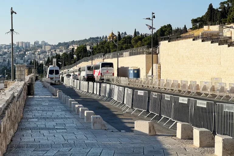 L’occupation renforce son emprise sur les habitants de Jérusalem avec une célébration des colons
