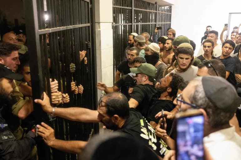 Haaretz : Israël se désintègre sous le régime de Netanyahu