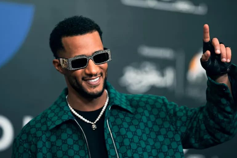 Sur fond de report de plusieurs événements artistiques, Mohamed Ramadan insiste pour relancer son concert à Beyrouth malgré l'escalade