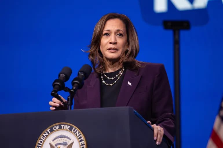 La campagne de Harris attire des dons financiers plus du double de ceux de Trump.
