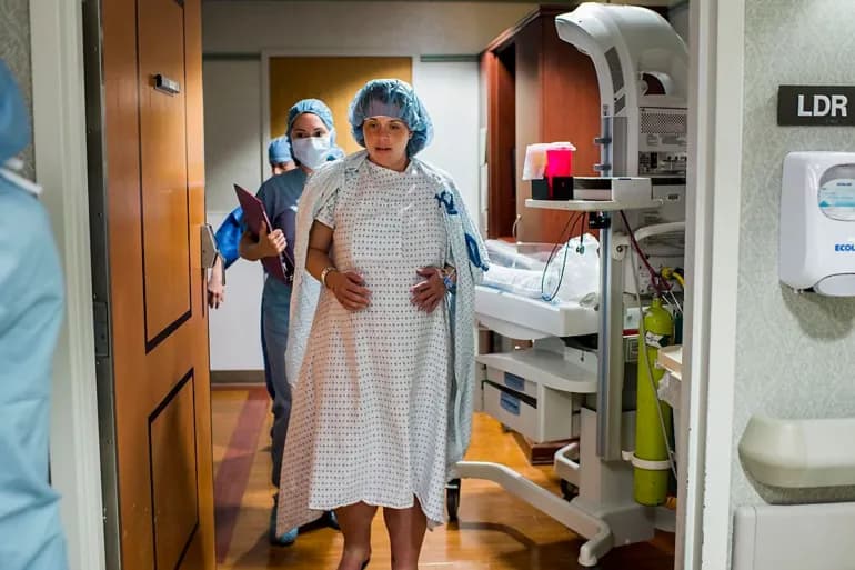 Quel est l’effet des antibiotiques sur les bébés nés par césarienne ?