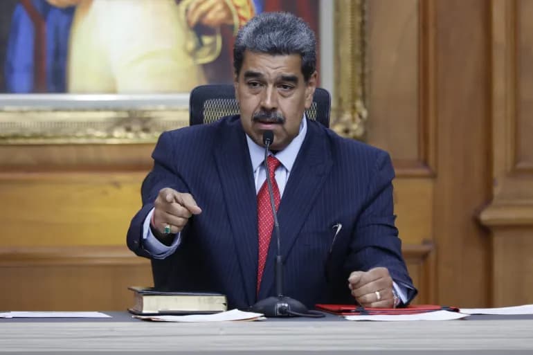 Washington confirme la défaite de Maduro aux élections et l'opposition exige qu'il cède le pouvoir