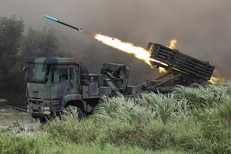 La Chine exige que les États-Unis cessent d’armer Taïwan