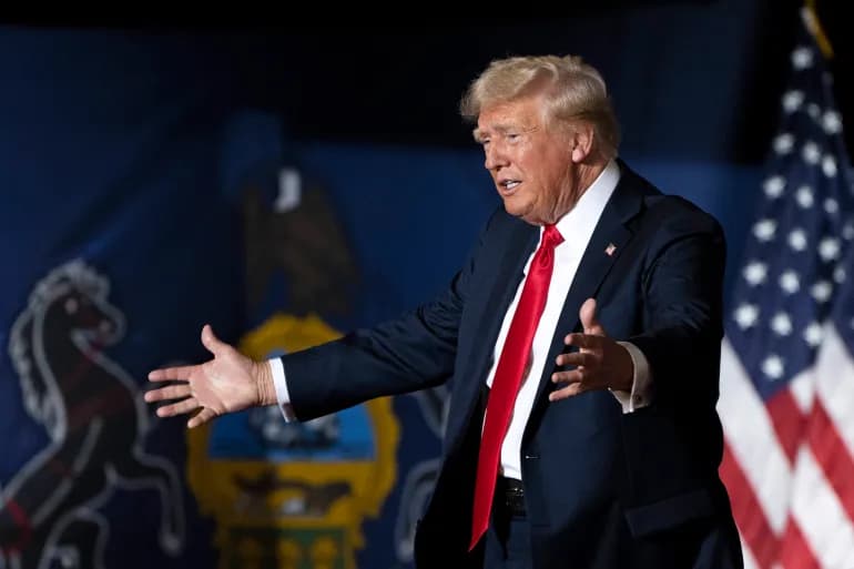 Trump accuse Harris d'avoir fabriqué des photos de foule