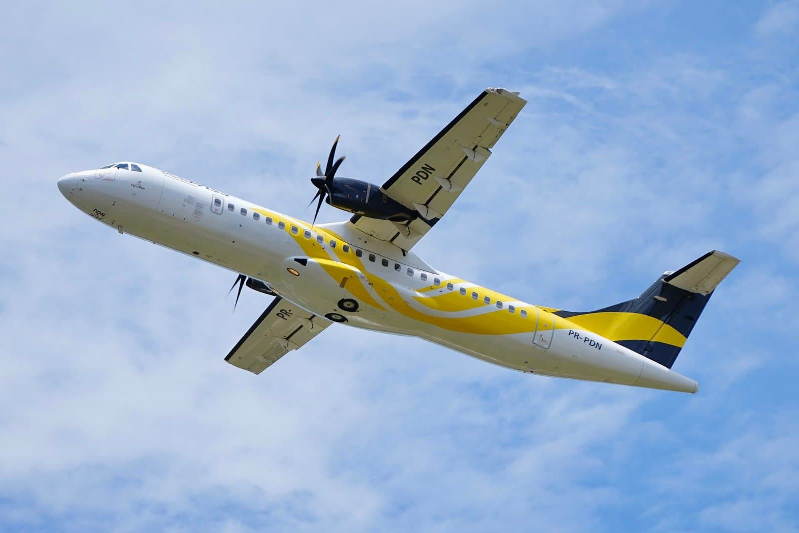 Brésil : crash d'un avion avec 62 personnes à bord 